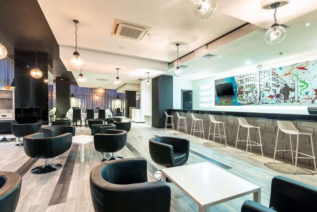 מלון Wyndham בוגוטה מראה חיצוני תמונה The lounge at the airport