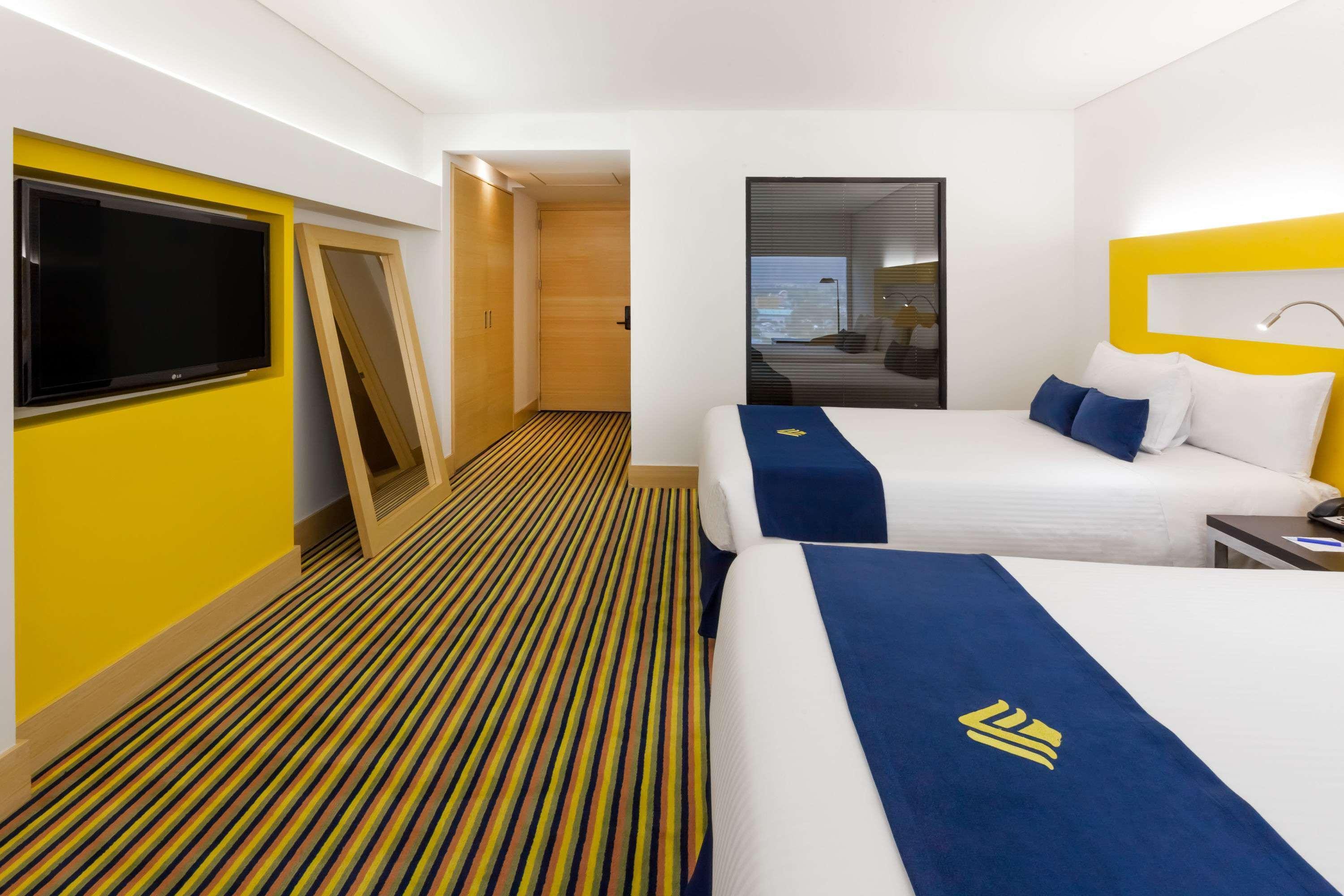מלון Wyndham בוגוטה מראה חיצוני תמונה A room at the hotel