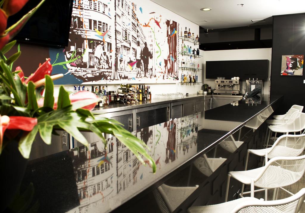 מלון Wyndham בוגוטה מראה חיצוני תמונה The bar at the 2008 Olympics