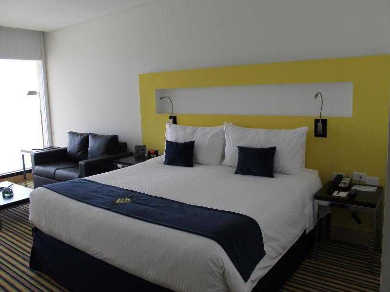 מלון Wyndham בוגוטה מראה חיצוני תמונה A room at the hotel