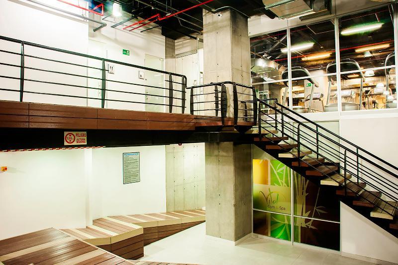 מלון Wyndham בוגוטה מראה חיצוני תמונה Interior of the library
